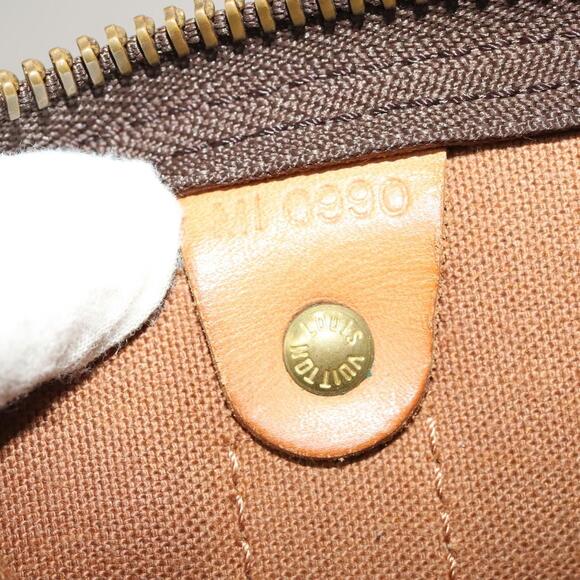 LOUIS VUITTON Monogram Keepall 60 Boston Bag M41422 - Picture 12 of 16